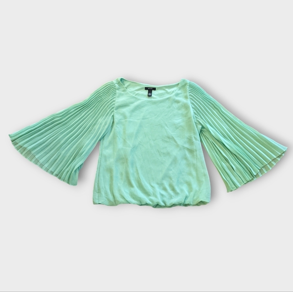 Size 10 Alfani Chiffon Green Bell Sleeve Blouse - Picture 1 of 6